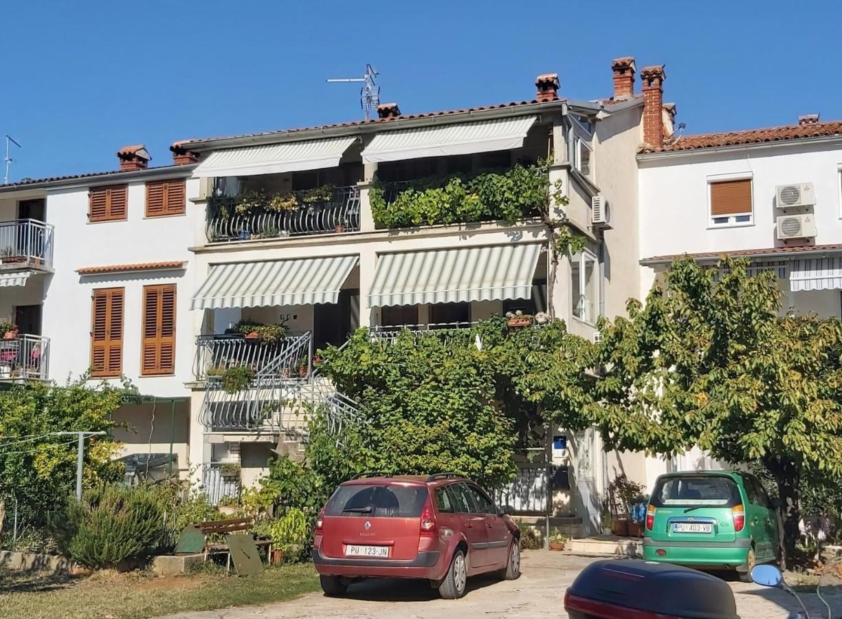 Apartments And Rooms By The Sea Rovinj - 19183 Bagian luar foto